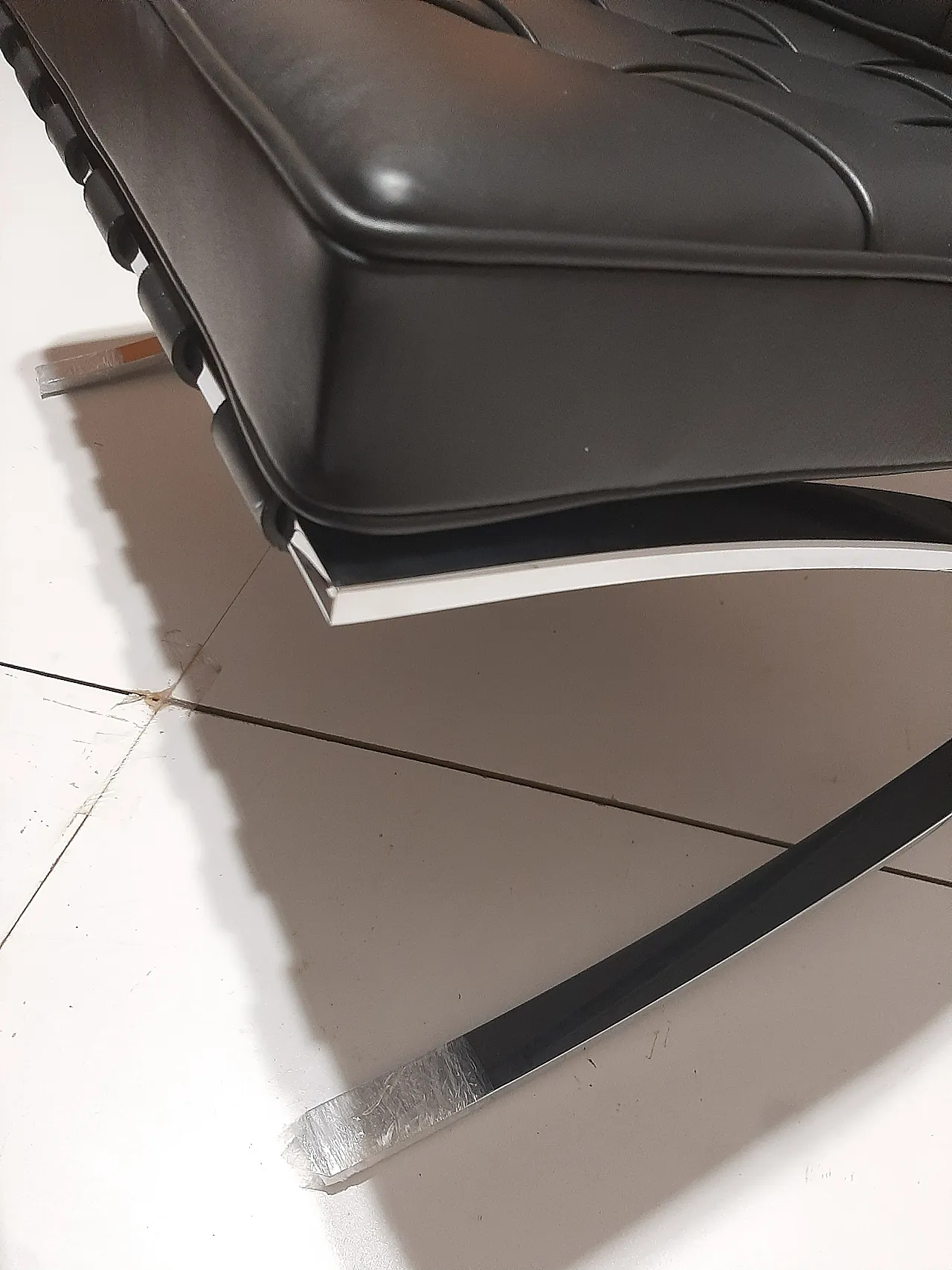 Barcellona Relax armchair by Knoll in black Venezia leather, 2000s 53