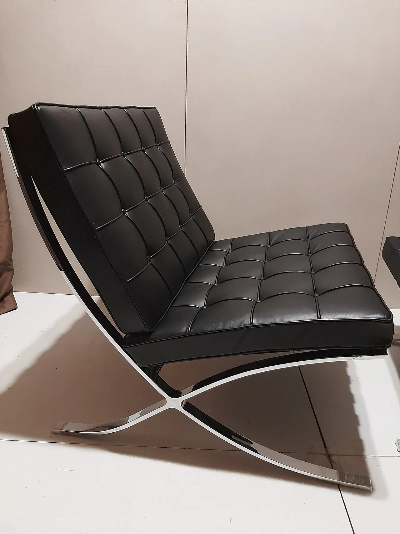 Barcellona Relax armchair by Knoll in black Venezia leather, 2000s 72