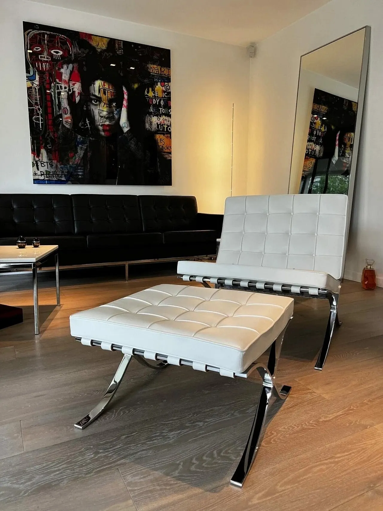 Barcelona Relax armchair  white Venezia leather, 2000s 2