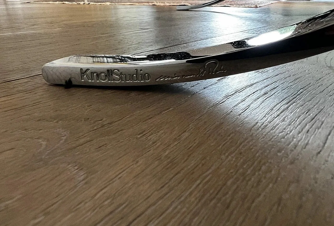 Barcelona Relax armchair  white Venezia leather, 2000s 13