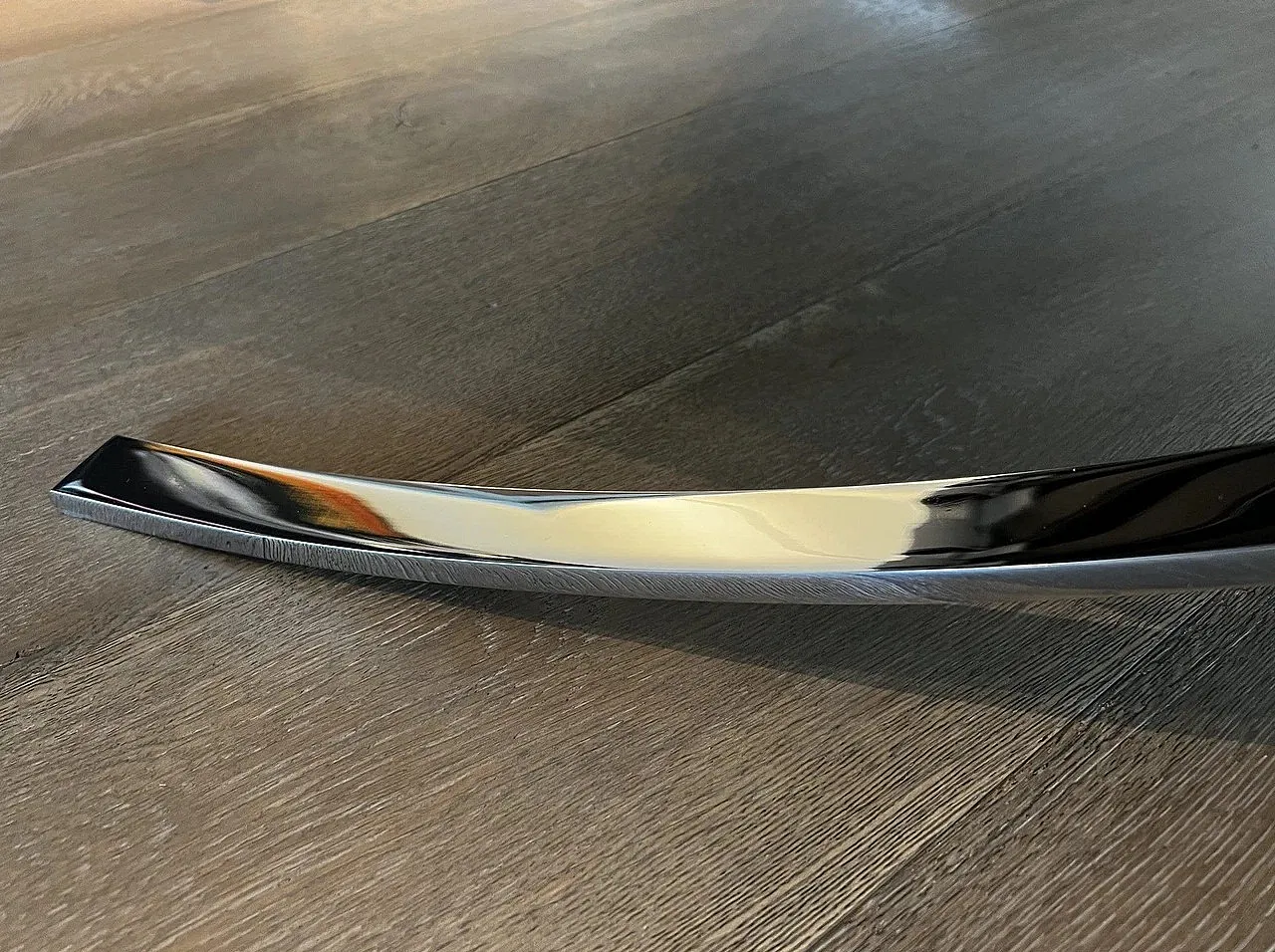 Barcelona Relax armchair  white Venezia leather, 2000s 22