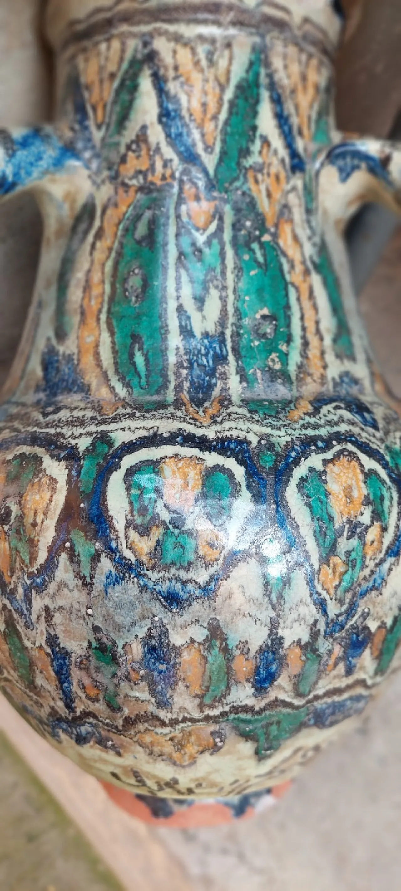 Painted and enameled majolica jar, 19th century 10