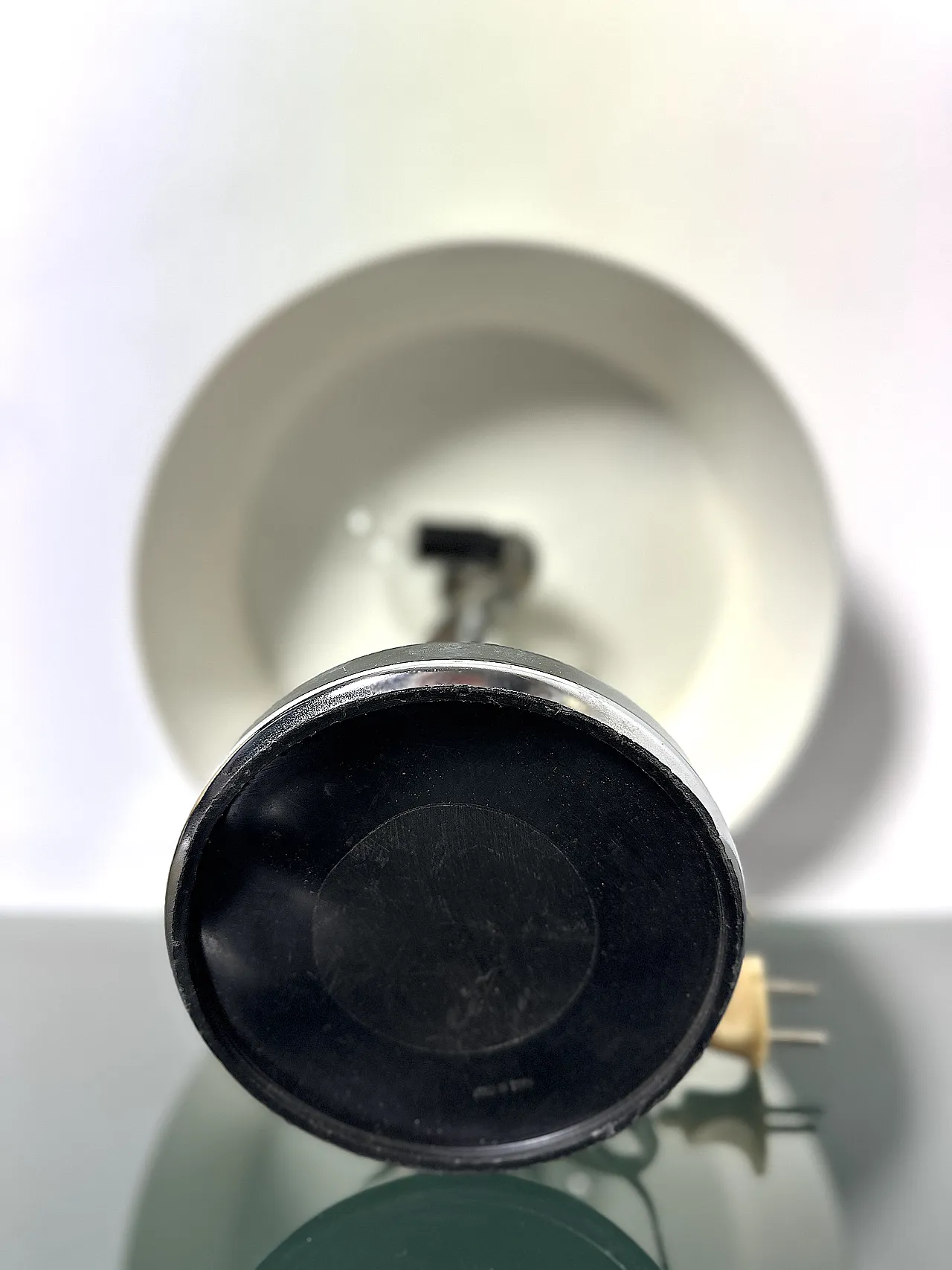 Chromed metal table lamp,70s 7