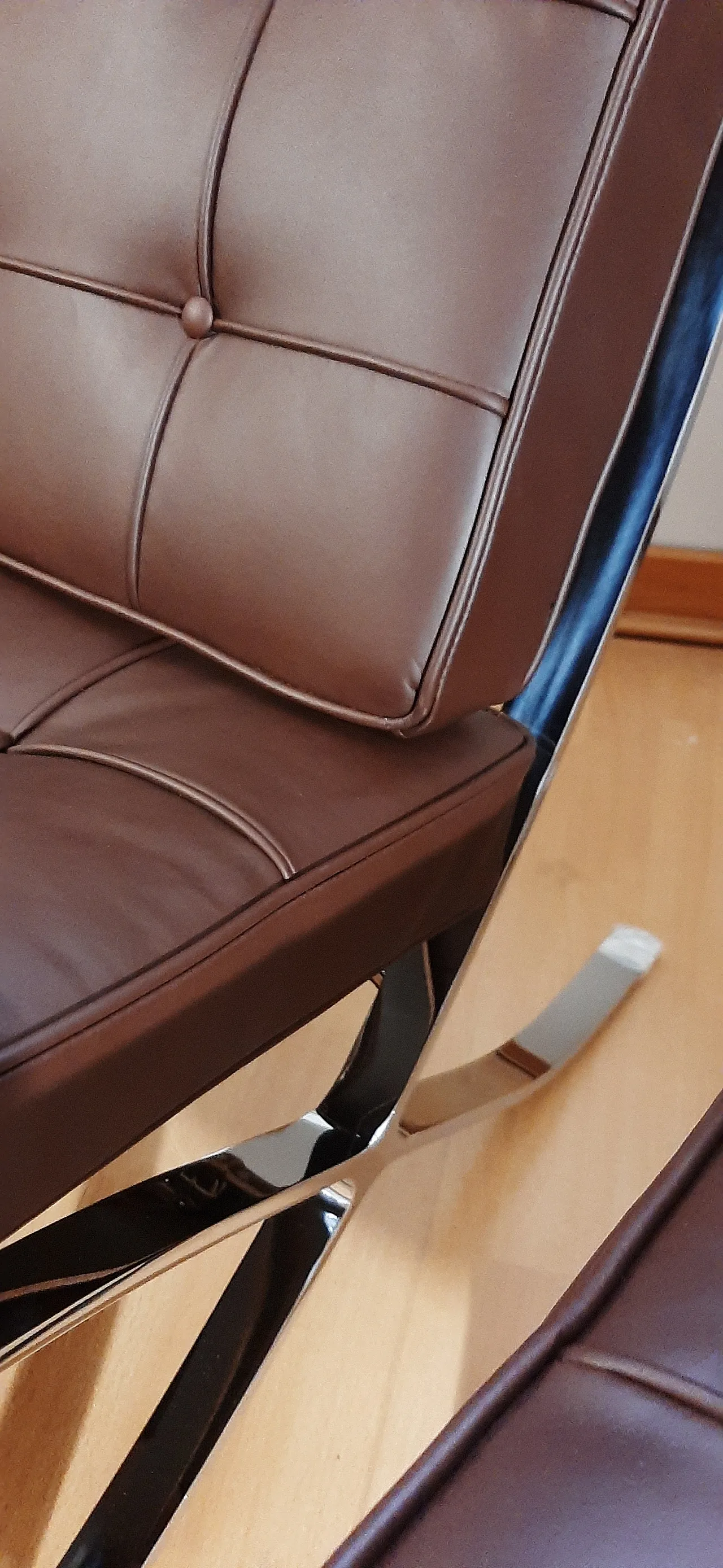 Poltrona Barcelona Relax di Knoll in pelle Venezia Brown, anni 2000 34