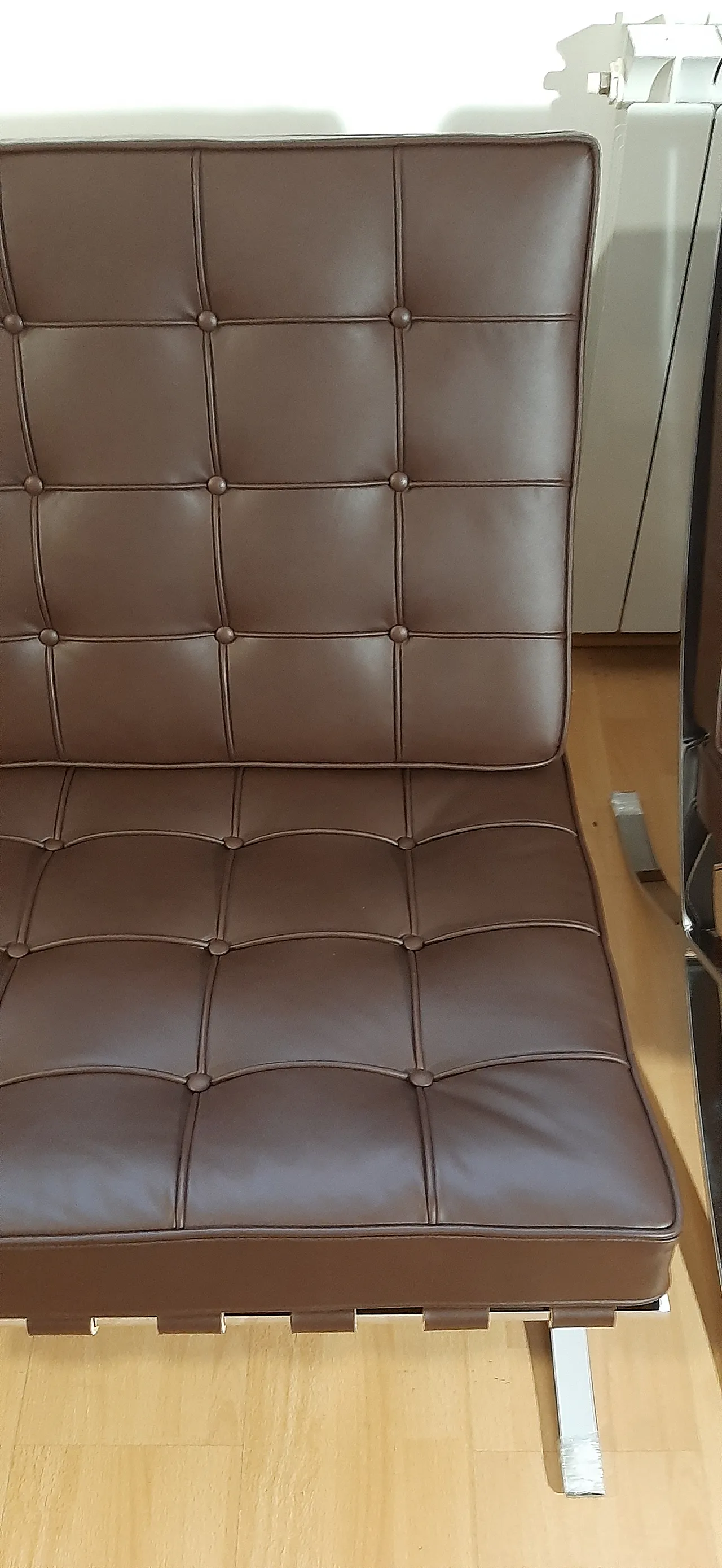 Poltrona Barcelona Relax di Knoll in pelle Venezia Brown, anni 2000 50