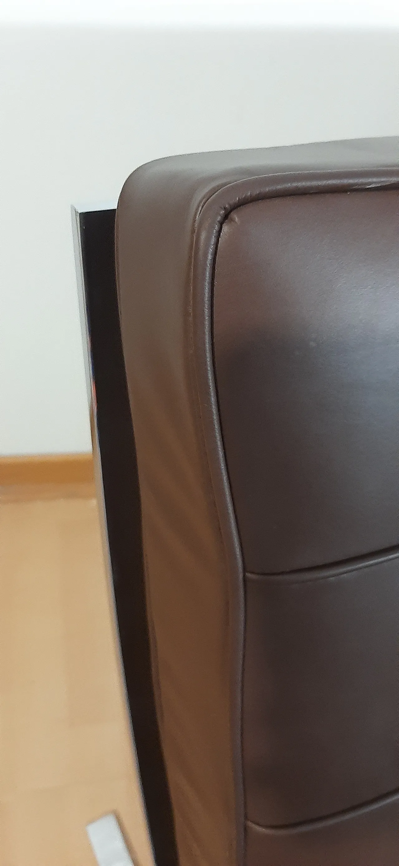 Poltrona Barcelona Relax di Knoll in pelle Venezia Brown, anni 2000 59