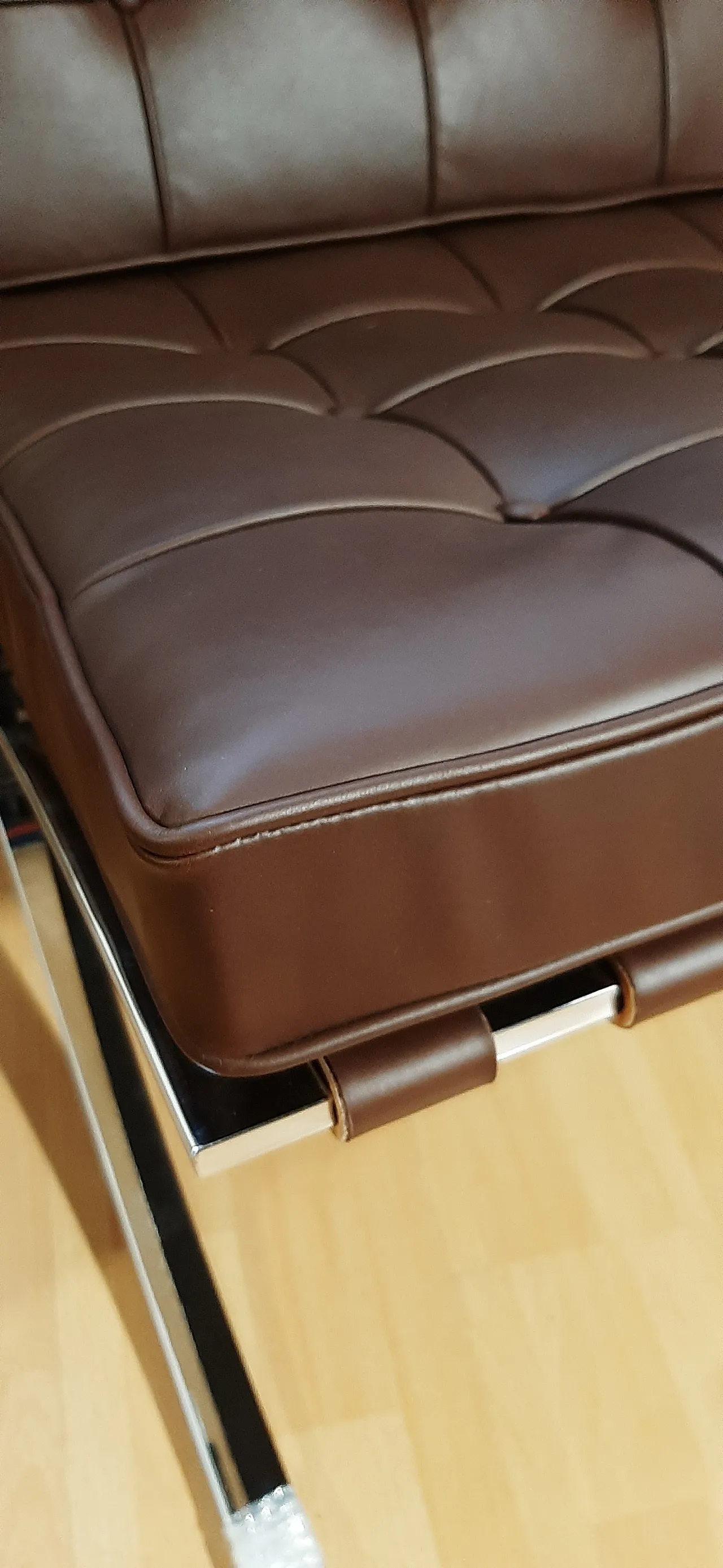 Poltrona Barcelona Relax di Knoll in pelle Venezia Brown, anni 2000 68