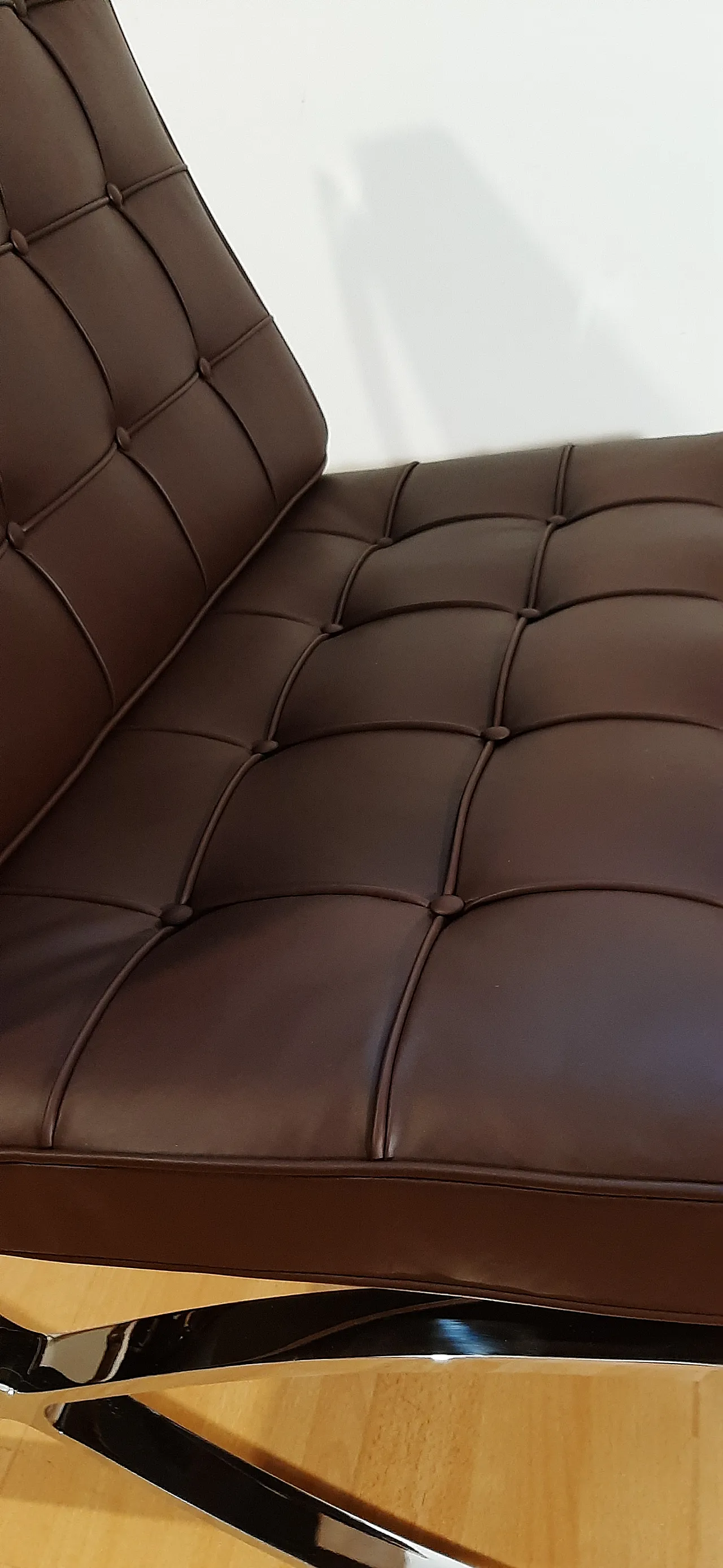 Poltrona Barcelona Relax di Knoll in pelle Venezia Brown, anni 2000 88