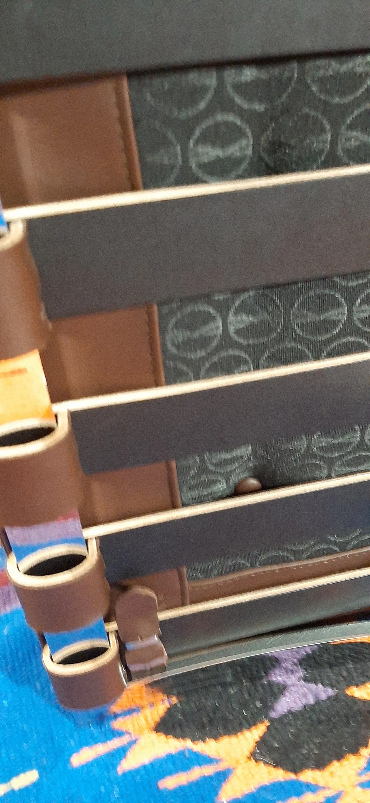 Poltrona Barcelona Relax di Knoll in pelle Venezia Brown, anni 2000 112