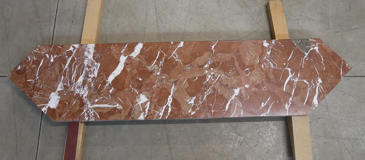 Camino in marmo ad angolo, anni '30 9