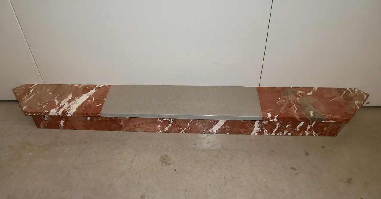 Camino in marmo ad angolo, anni '30 12