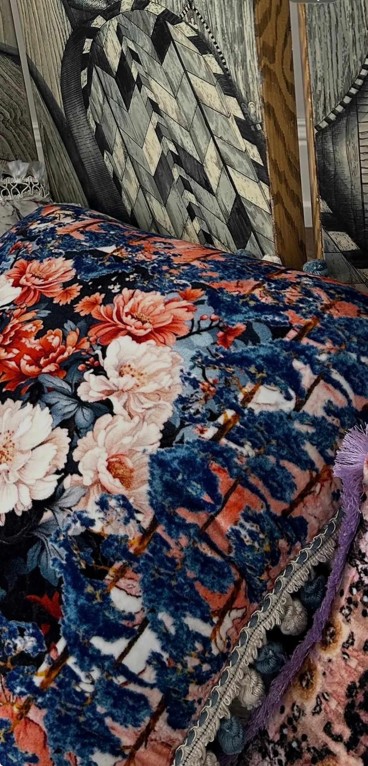 Cuscino floreale decorativo 4