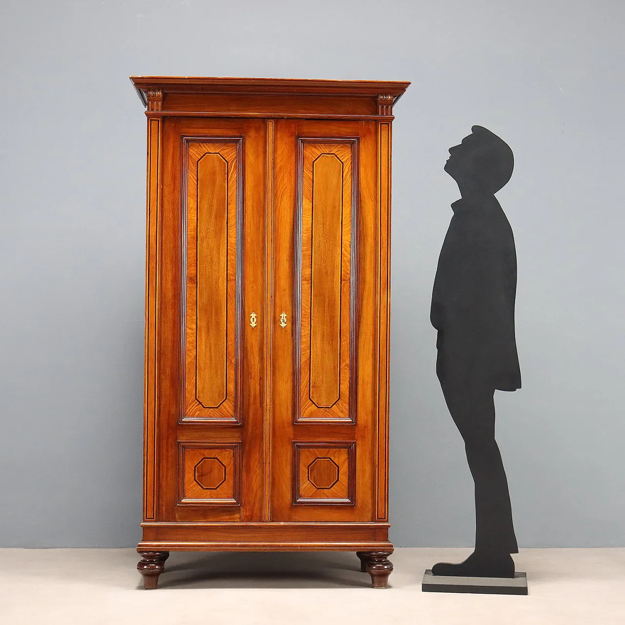 Armadio impiallacciato in mogano e altri legno, primo '900 3