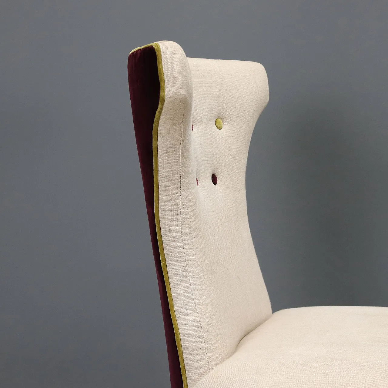 6 Sedie con seduta e schienale imbottiti e rivestiti in tessuto, '900 6