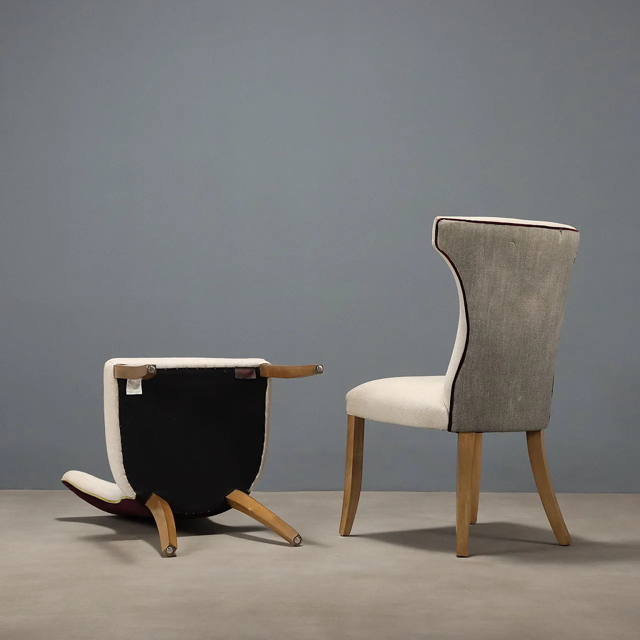 6 Sedie con seduta e schienale imbottiti e rivestiti in tessuto, '900 9