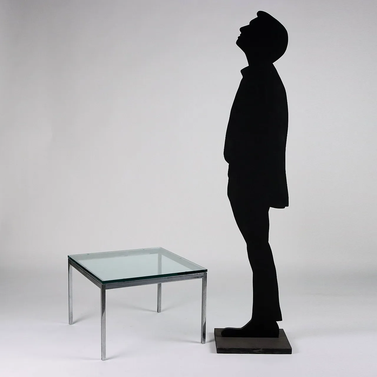 Tavolino quadrato in metallo cromato e vetro, anni '70 3