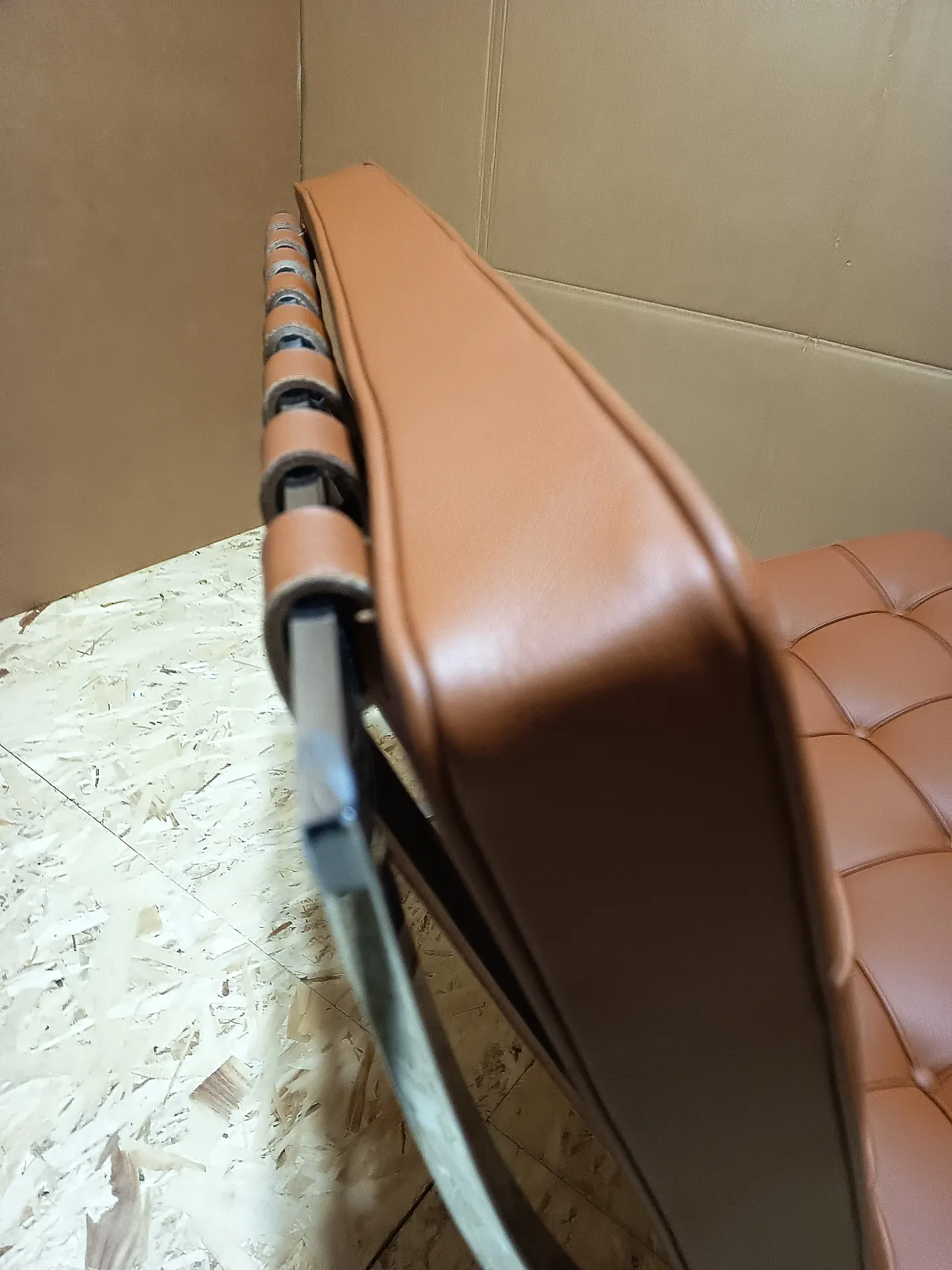 Poltrona Barcellona Relax di Knoll in pelle Volo Cognac, anni 2000 127