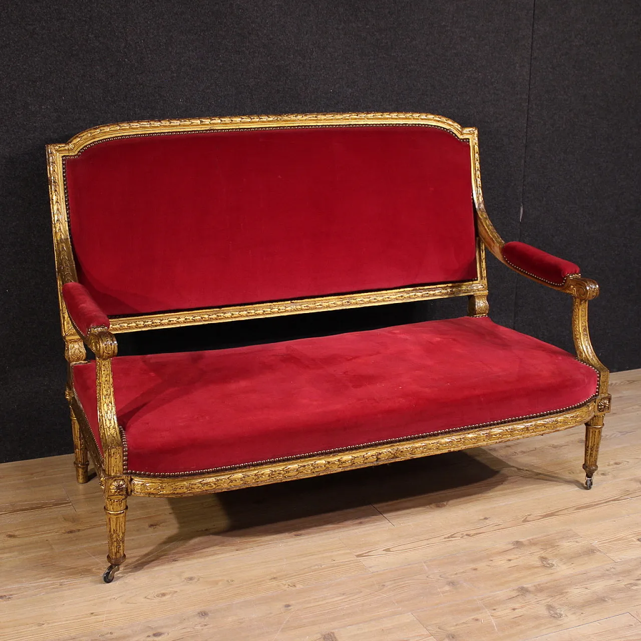 French red velvet sofa, 19th century 1