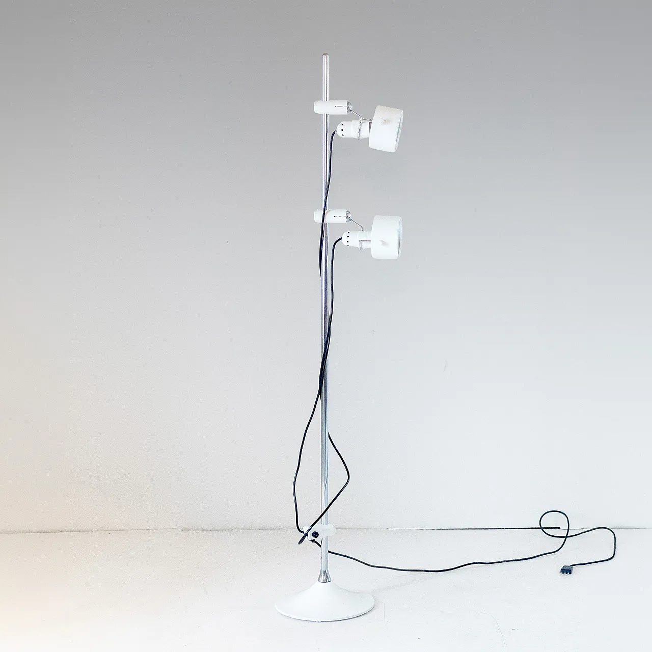 Chromed steel floor lamp by Martinelli Luce, 70s 1