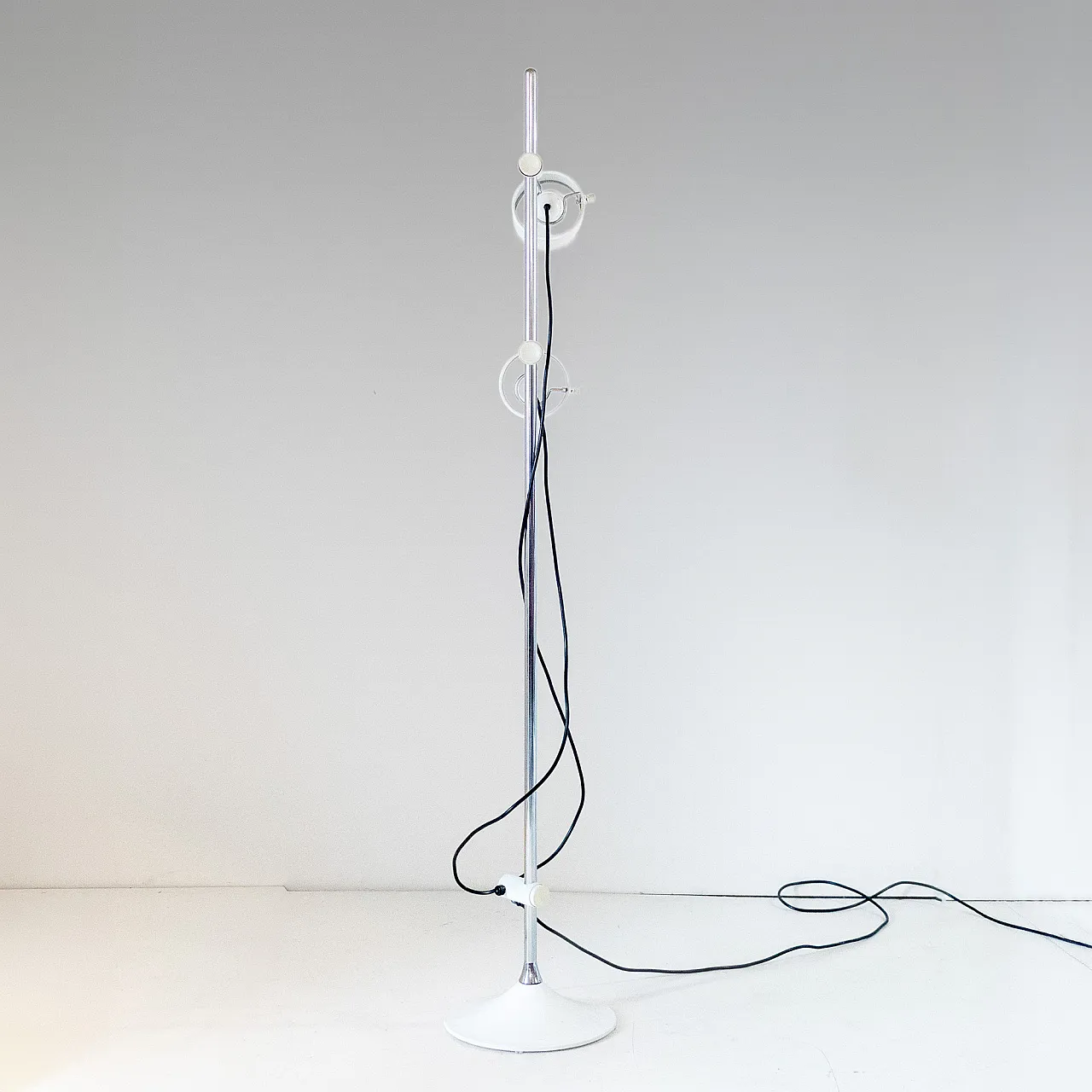 Chromed steel floor lamp by Martinelli Luce, 70s 7