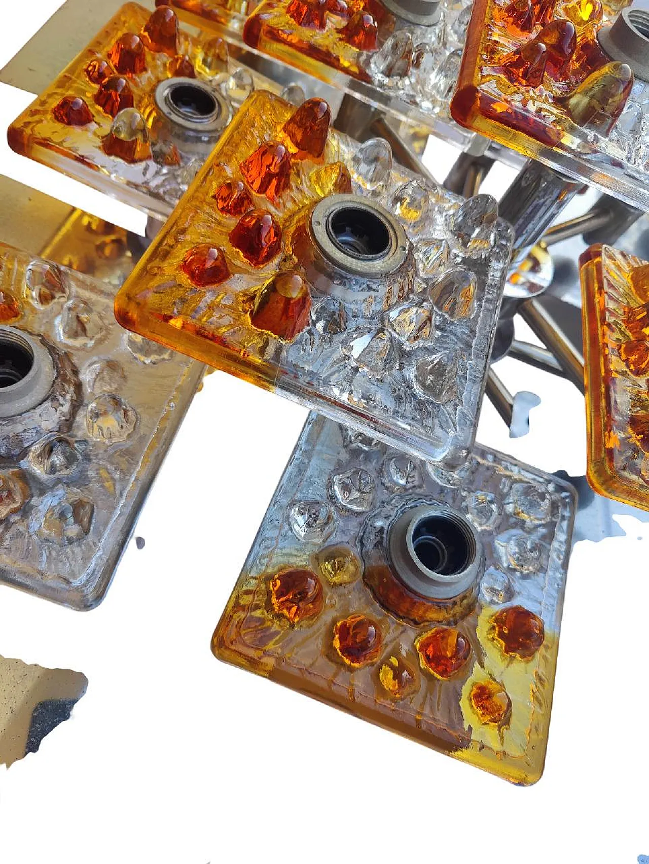 Pair of chandeliers by Toni Zuccheri for Mazzega, 1970 6