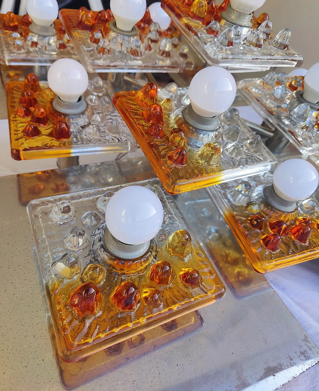 Pair of chandeliers by Toni Zuccheri for Mazzega, 1970 11