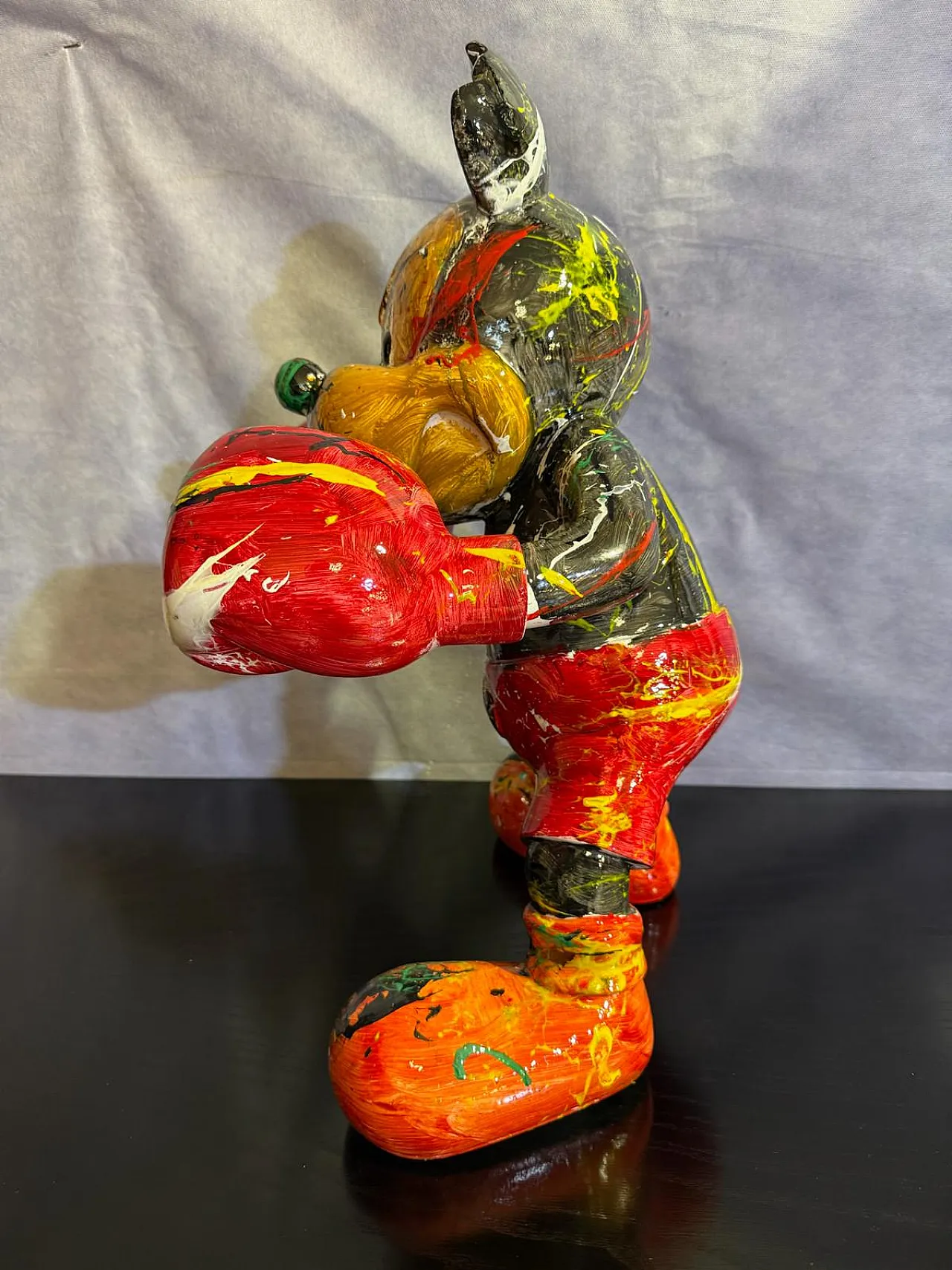 Topolino Boxe di Silvio Formichetti in resina, anni 2000 4