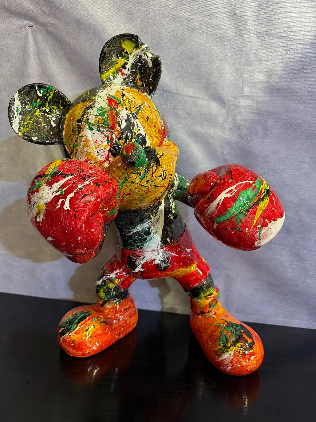 Topolino Boxe di Silvio Formichetti in resina, anni 2000 6