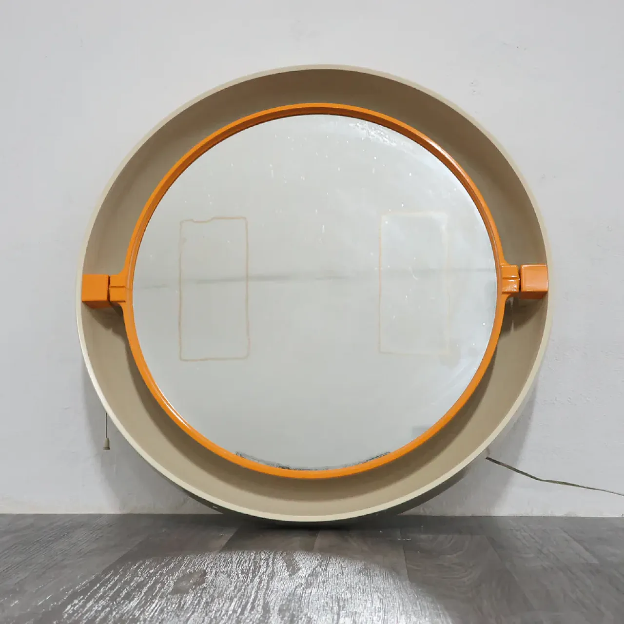 Apecchio in materiale plastico di Allibert, anni '70 10