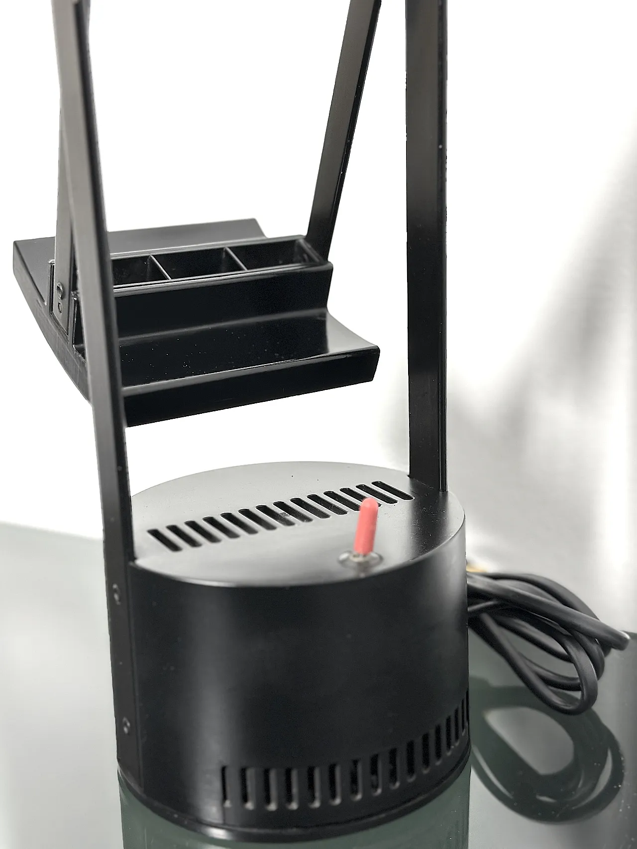 Tizio Table Lamp by Richard Sapper for Artemide, 1972 4