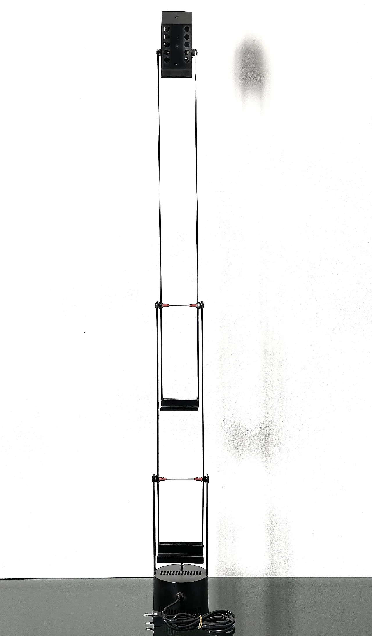 Tizio Table Lamp by Richard Sapper for Artemide, 1972 10