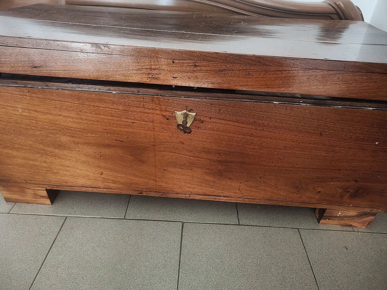 Pair of wooden chests, 19th century 3