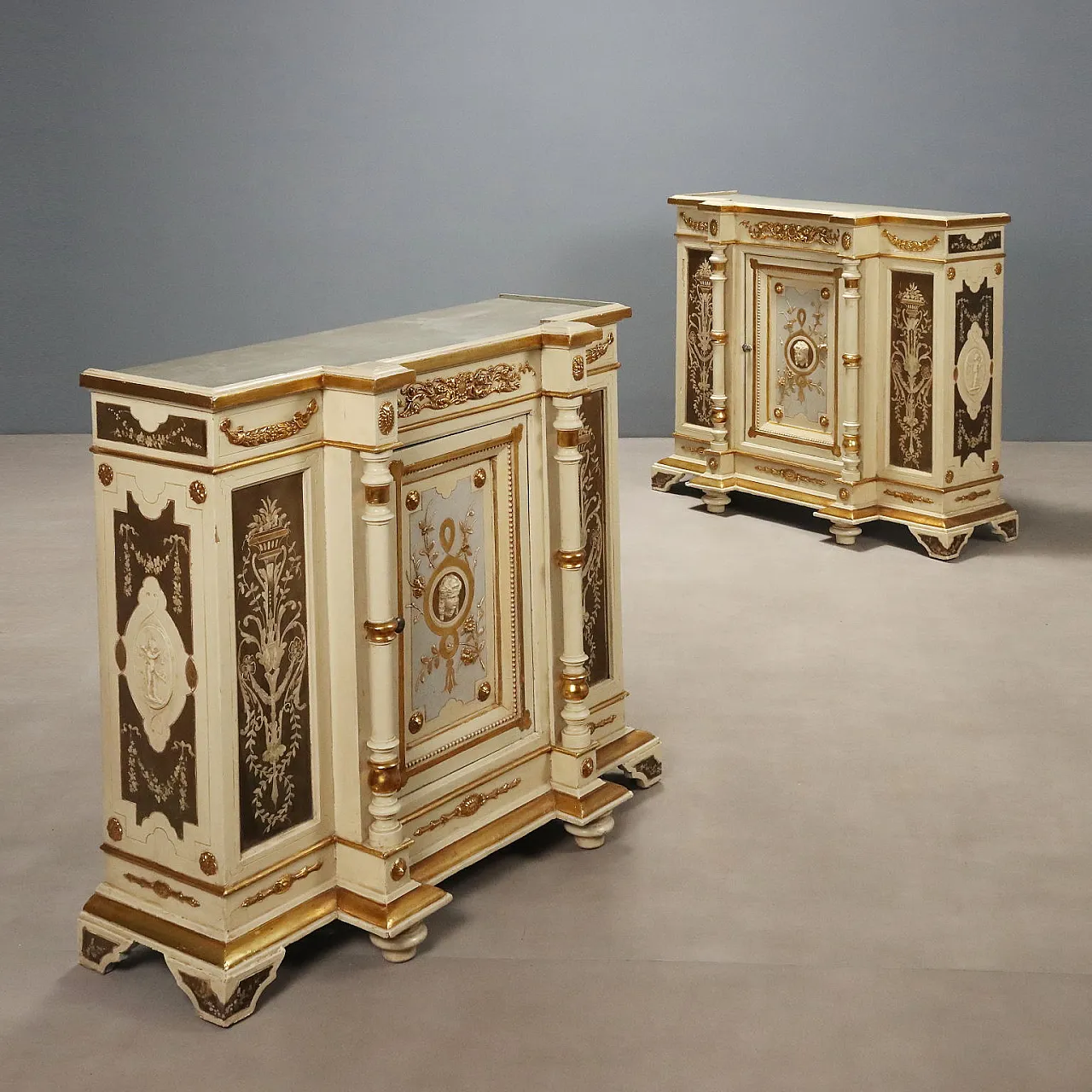 Pair of lacquered, carved and gilded fir sideboards, late 19th century 1