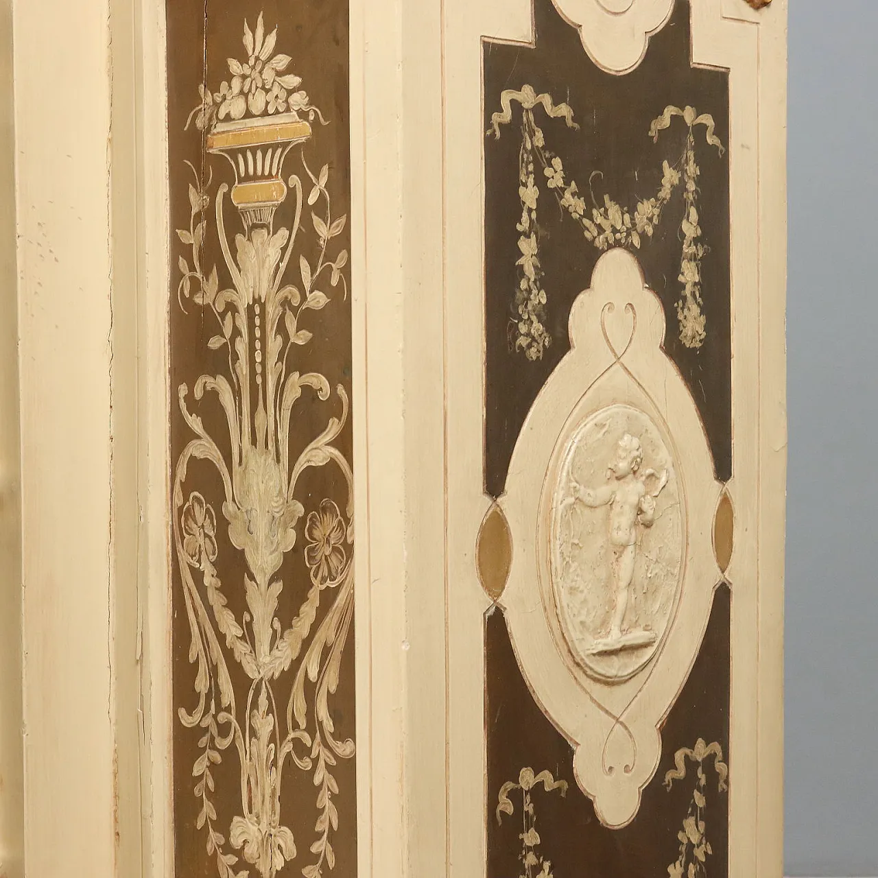 Pair of lacquered, carved and gilded fir sideboards, late 19th century 9