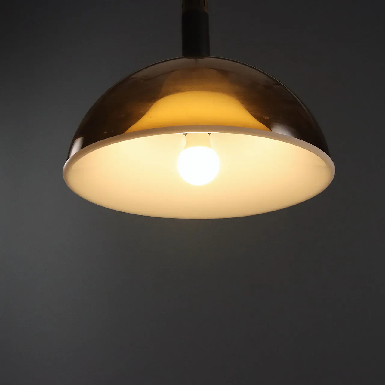 Plafoniera in perspex, metallo smaltato e ottone, '900 3