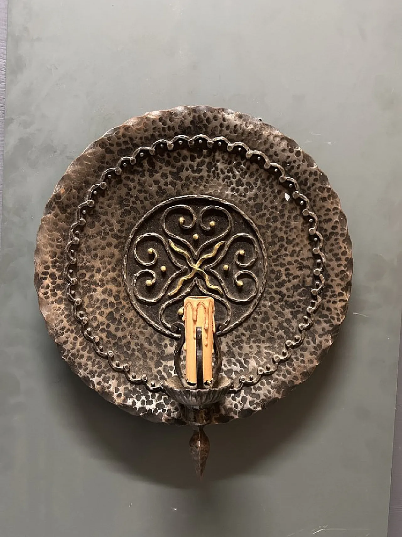 Pair of Italian wrought iron wall sconce, 1970s 7