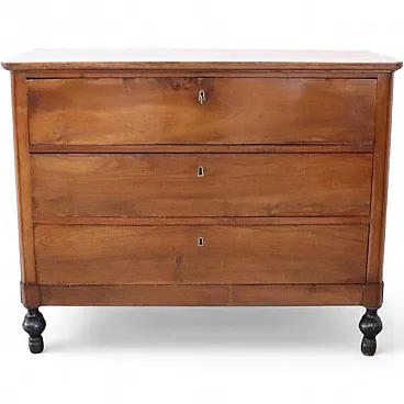 Chest of drawers in solid walnut, 19th century