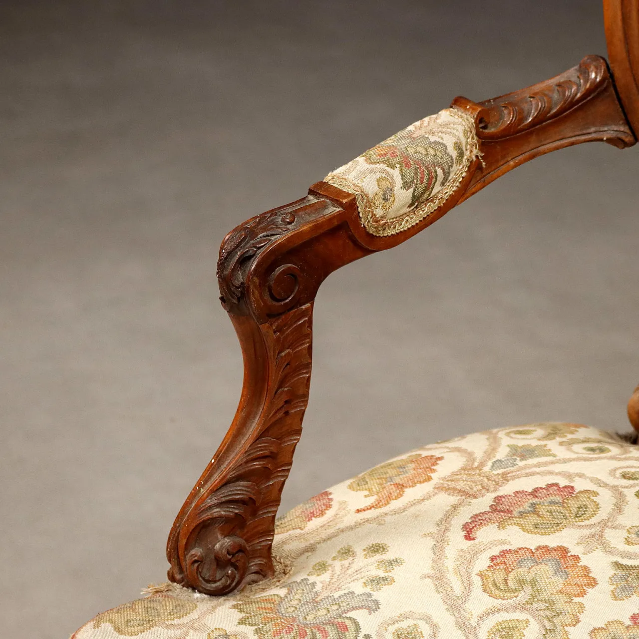 Divano a due posti in noce in stile tardo barocco, fine '800 5