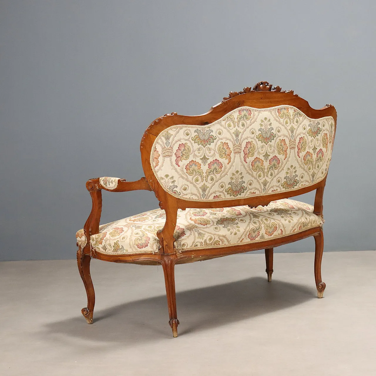 Divano a due posti in noce in stile tardo barocco, fine '800 9