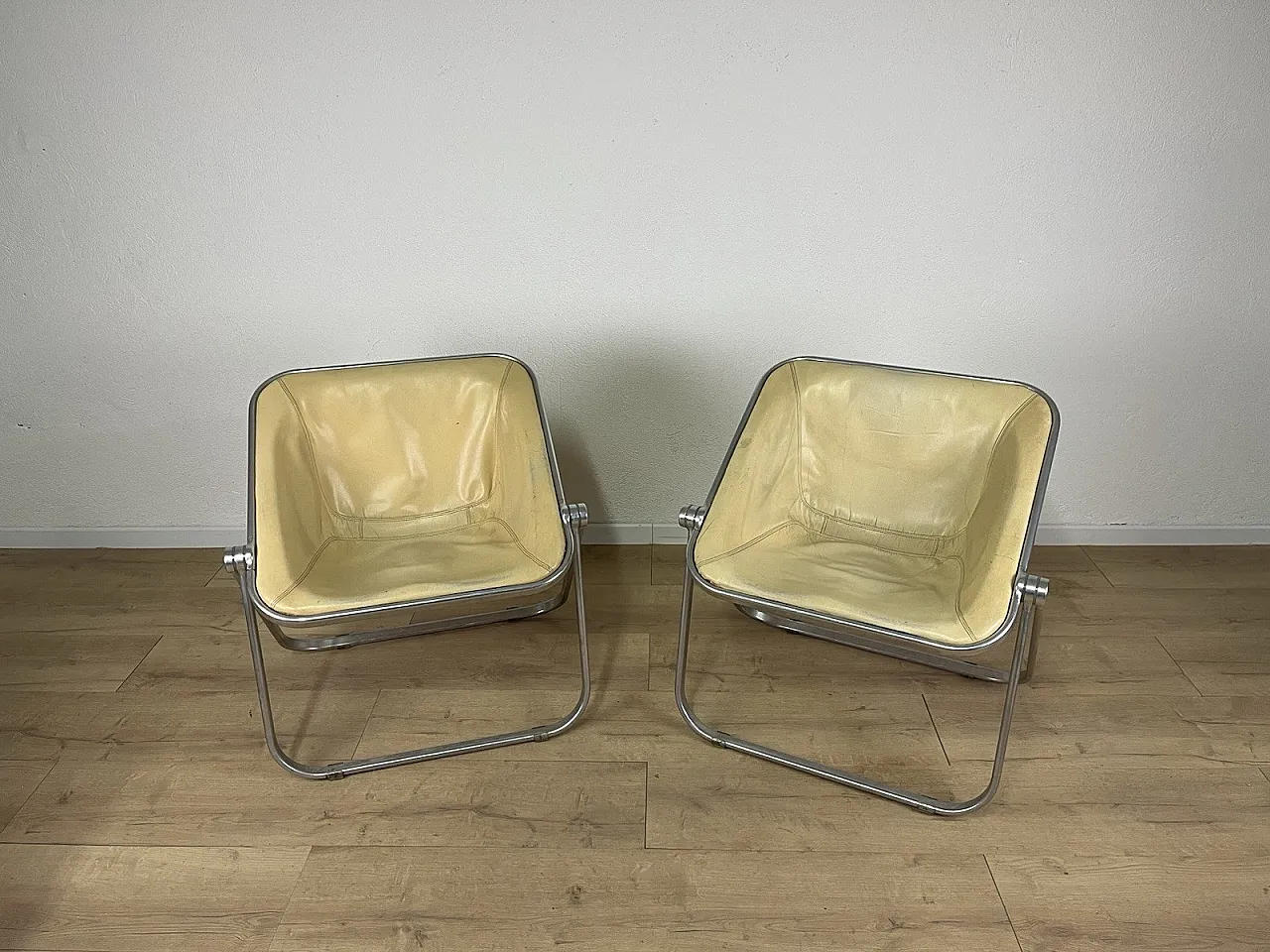 Pair of Plona armchairs by G. Piretti for Anonima Castelli, 1970s 1