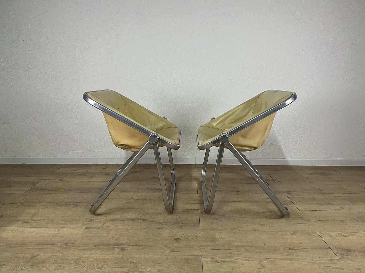 Pair of Plona armchairs by G. Piretti for Anonima Castelli, 1970s 6