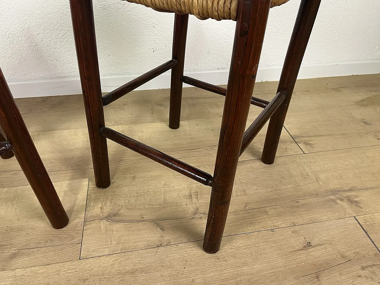 Pair of straw and cherry wood stools, 1960s 7