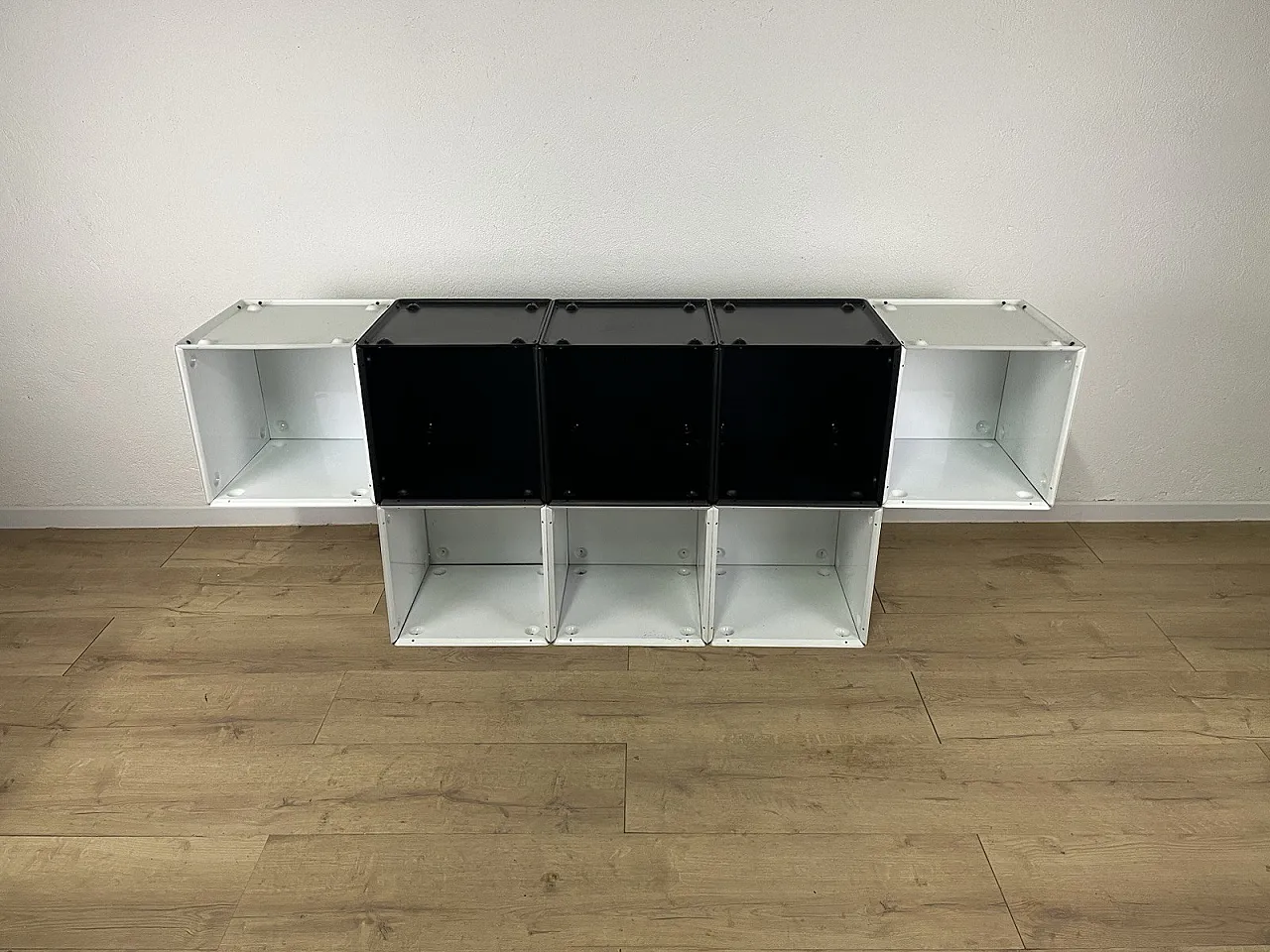 Box Martinelli Luce metal bookcase, 1960s 2