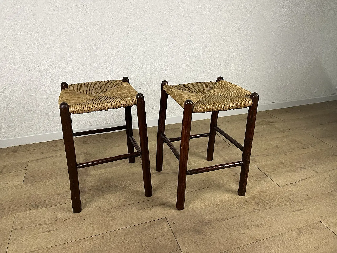 Pair of straw and cherry wood stools, 1960s 12