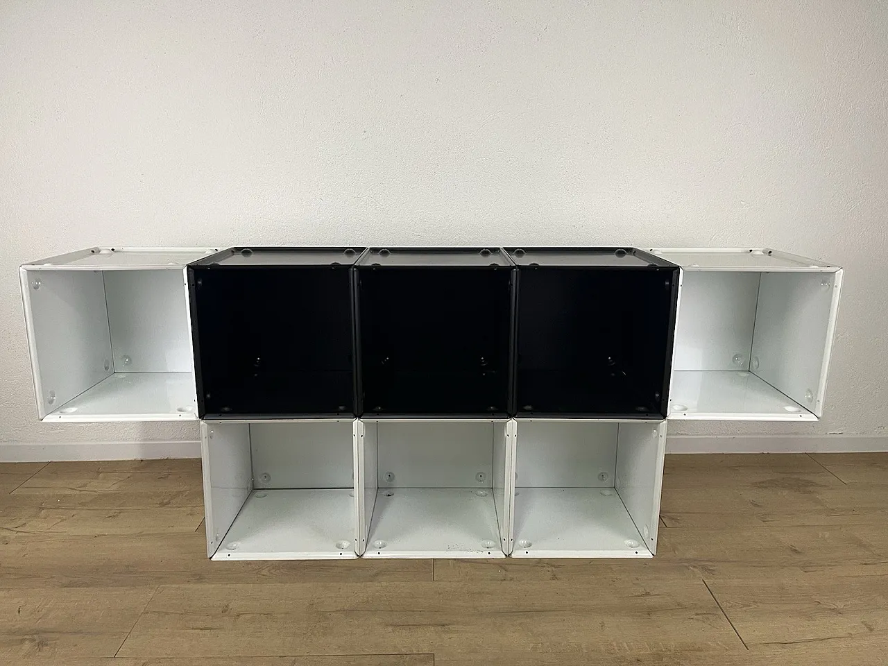 Box Martinelli Luce metal bookcase, 1960s 4