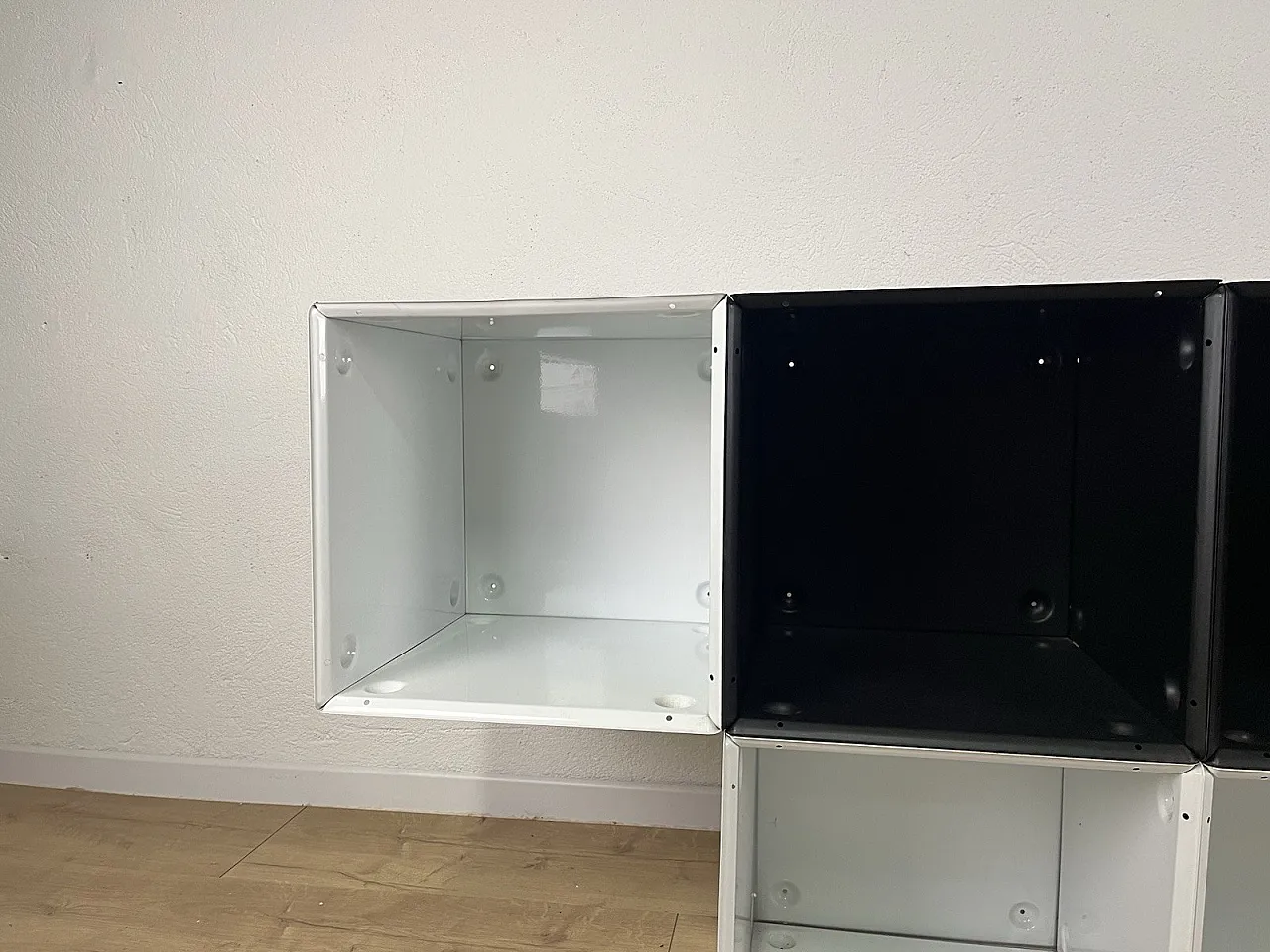 Box Martinelli Luce metal bookcase, 1960s 8