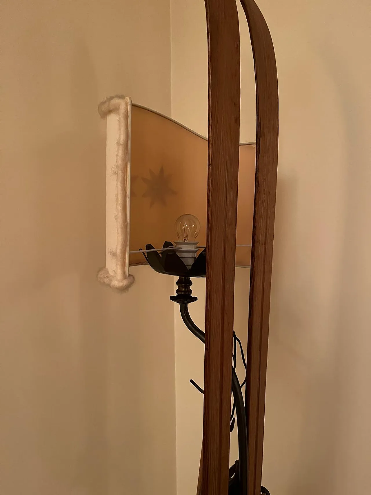 Lampada da terra da sci, anni 2000 12