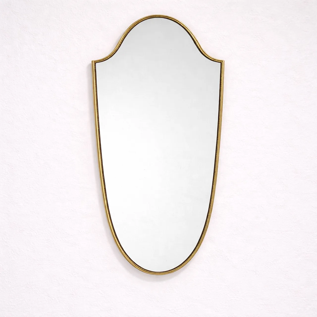 Specchio in ottone a forma di scudo stile Gio Ponti, anni ’50 6