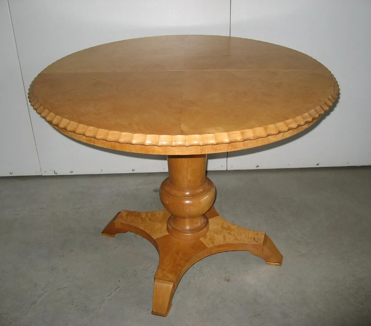 Tavolo tondo allungabile, primi '900 1