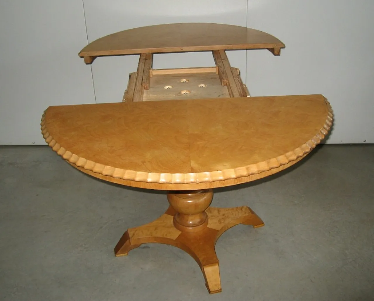 Tavolo tondo allungabile, primi '900 4